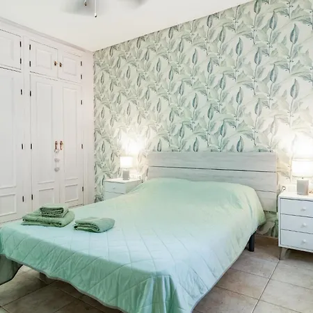 Apartamento Awesome In With Kitchen *